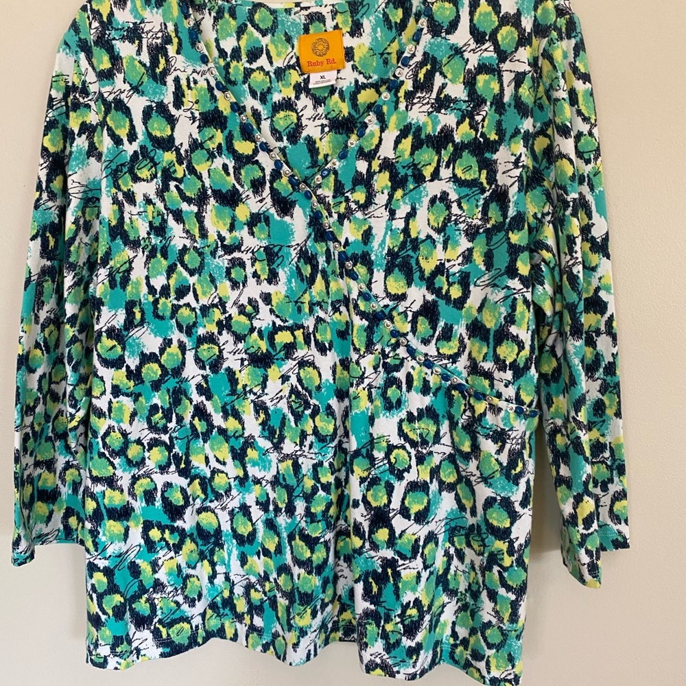 Ruby Rd. Teal Green Blue Abstract Print Women's Top